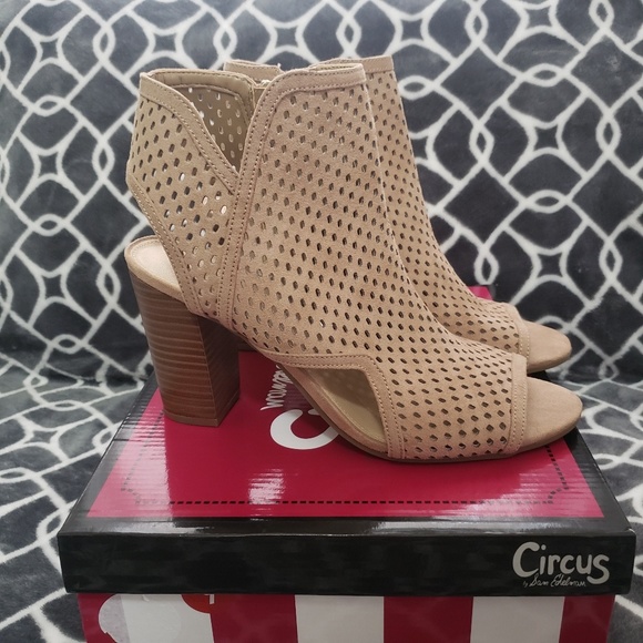 Peep Toe Booties Circus by Sam Edelman Emerson - Picture 3 of 8